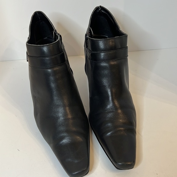 APOSTROPHE FONDA BLACK LEATHER SQUARE TOE ANKLE BOOT SZ 11 - Picture 6 of 16